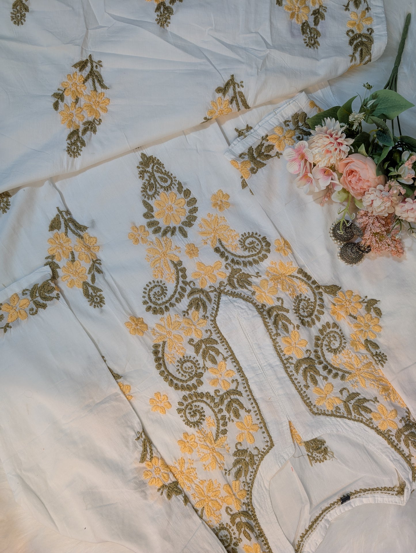 Amaltaas Chikankari Kurti – Bloom in Earthy Hues