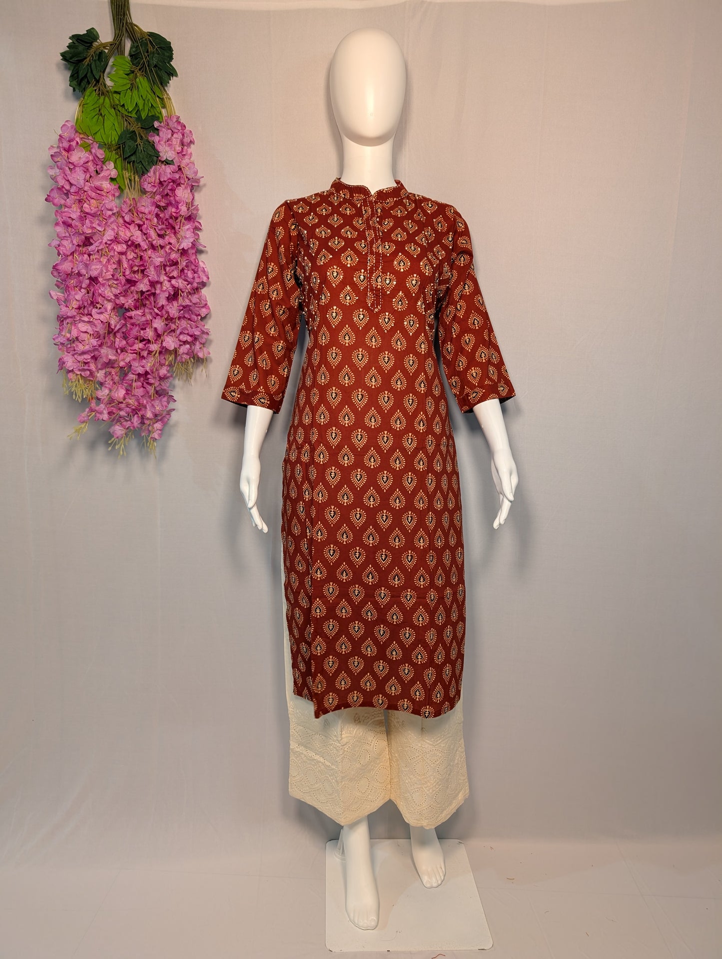 Gulzaar Kantha Kurti Set – Rustic Charm in Threaded Grace