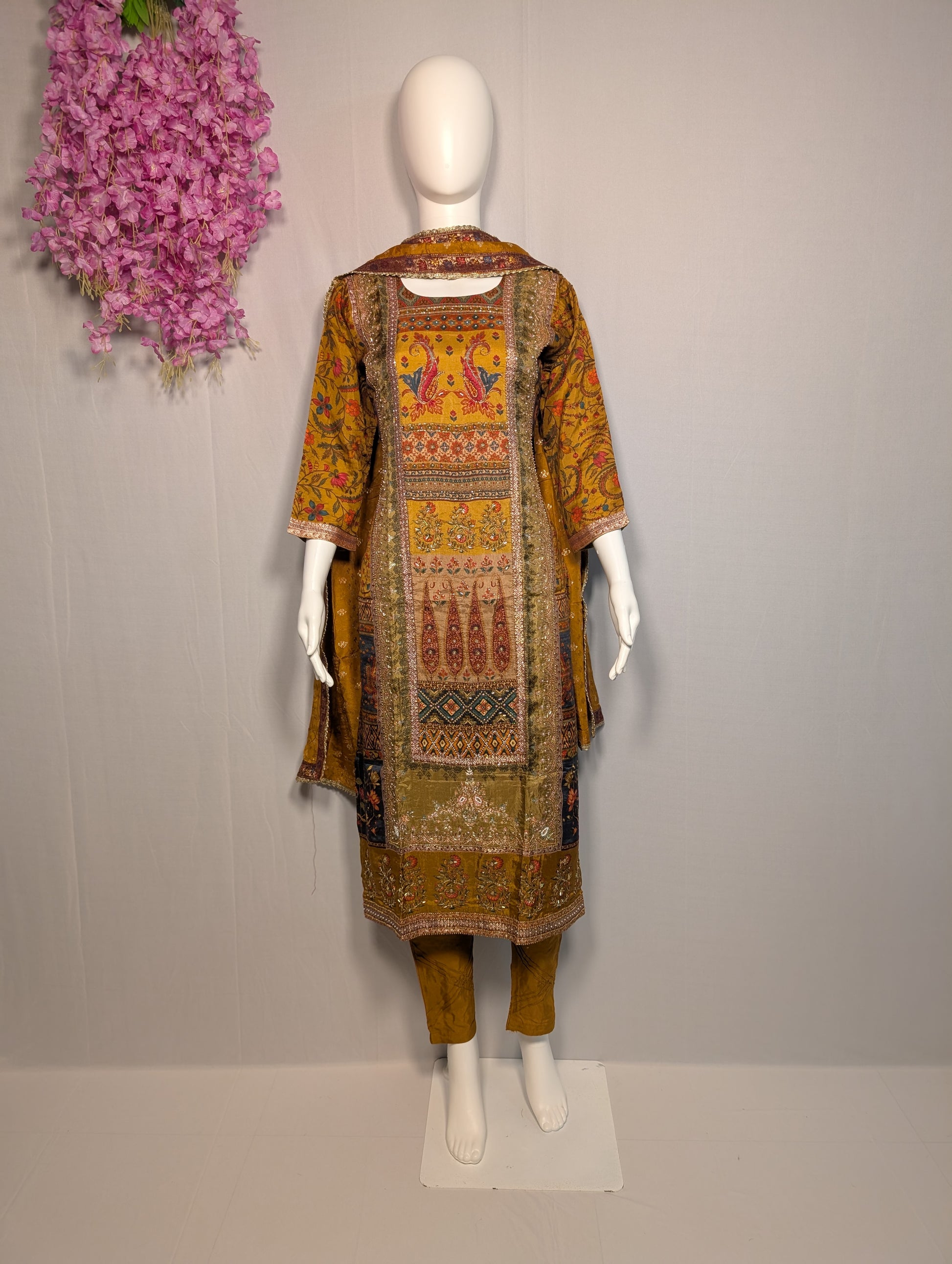 Russian Jacquard Suit Set with Banarasi Dupatta – Handwork Special from Kolkata