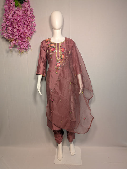 Mul Chanderi Hand-Embroidered Suit with Organza Dupatta – Rosewood Elegance