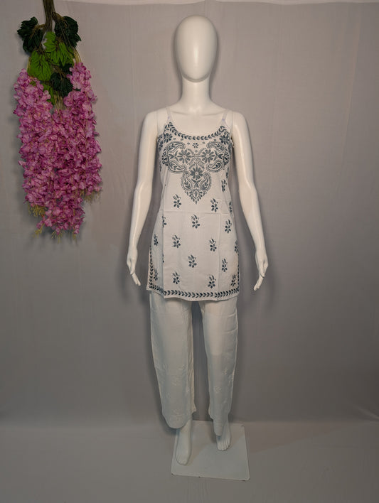 Mehek Noodle Strap Chikankari Kurti – Monochrome Muse