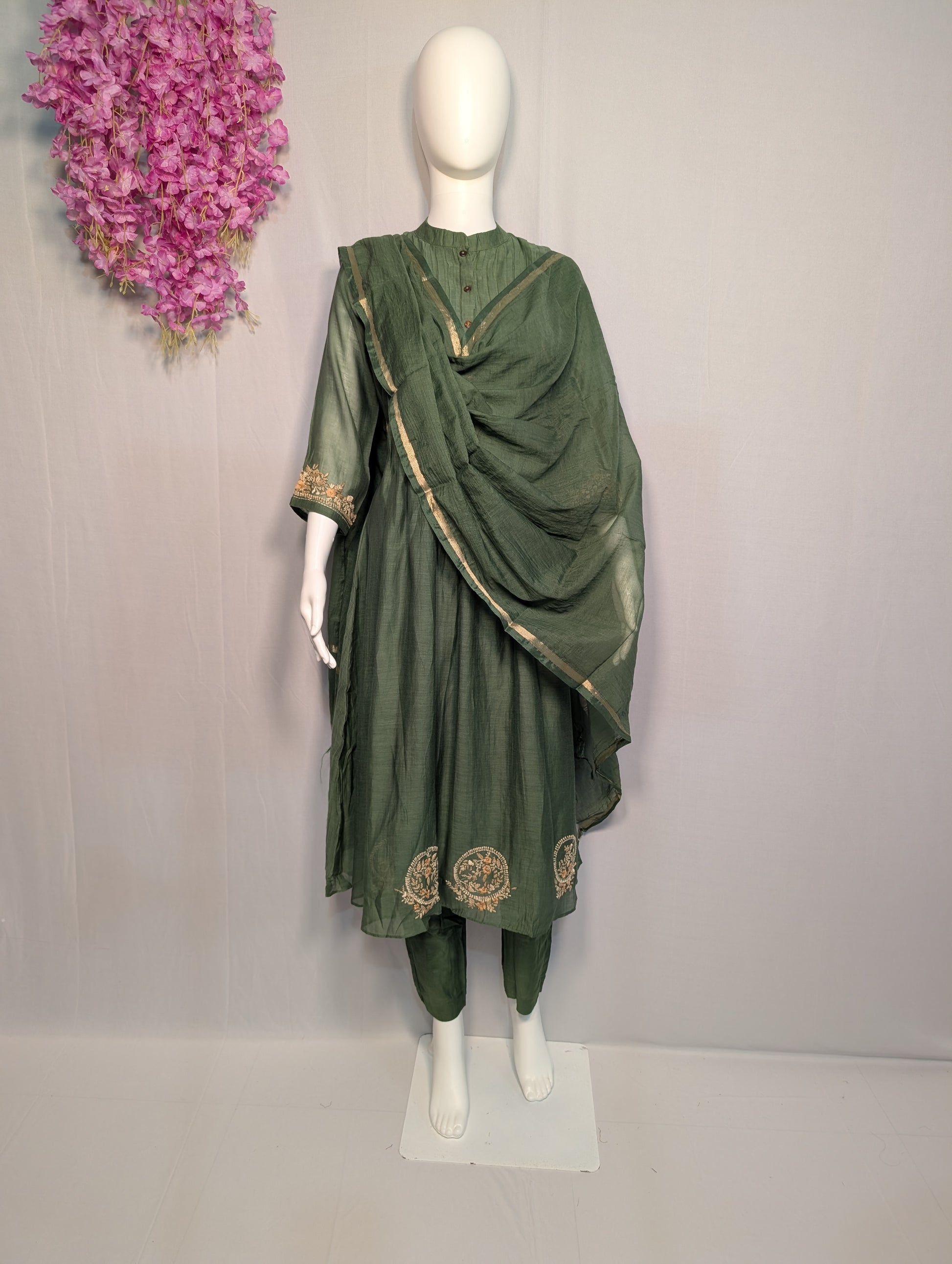 Pure Mul Chanderi Handwork Suit Set – Kolkata Thread Embroidery