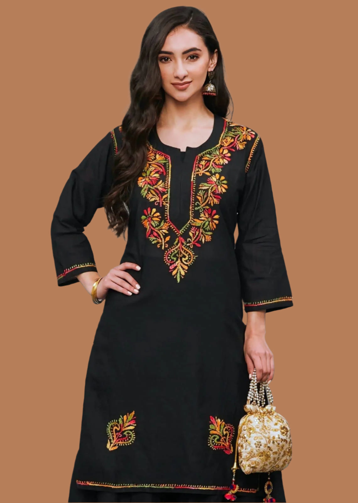 Noorani Chikankari Kurti – Black Beauty in Bloom