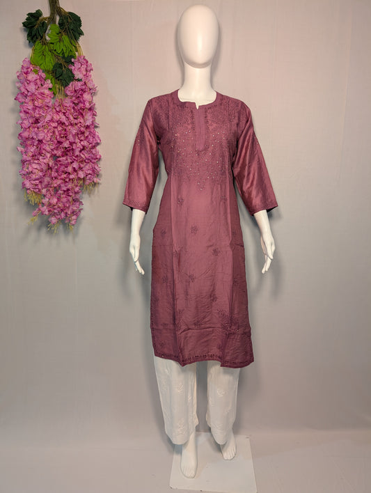 Raahi Chanderi Chikankari Kurti – Regal Threads in Plum Haze